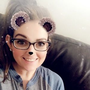 Meet your Posher, Lauren